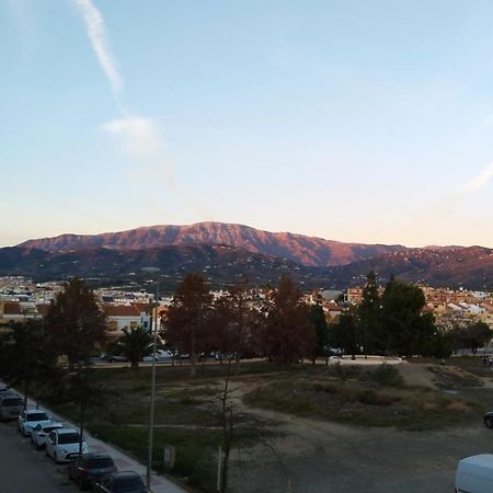 Fastastico Apto Torre Del Mar Parking Wi-Fi Buitenkant foto